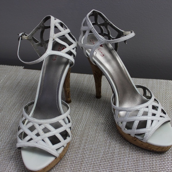 White Cork Heels - Picture 1 of 4